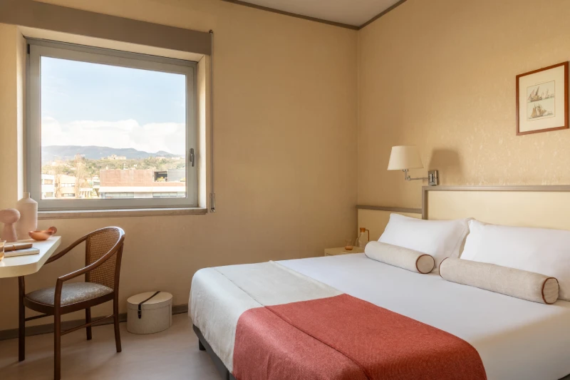 Camera quadrupla con letto a castello e area notte accogliente, perfetta per famiglie e gruppi in viaggio in Liguria - Hotel Al Sant'Andrea, BZAR hotels in Liguria